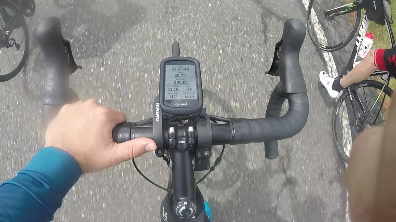Photo of my handlebars, with the Garmin showing 500 km already