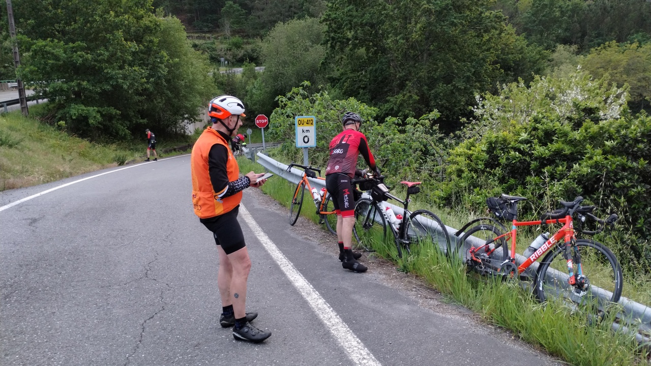 Graeme, Jose and the others, 'parking' their bikes while the others fix the flat tire