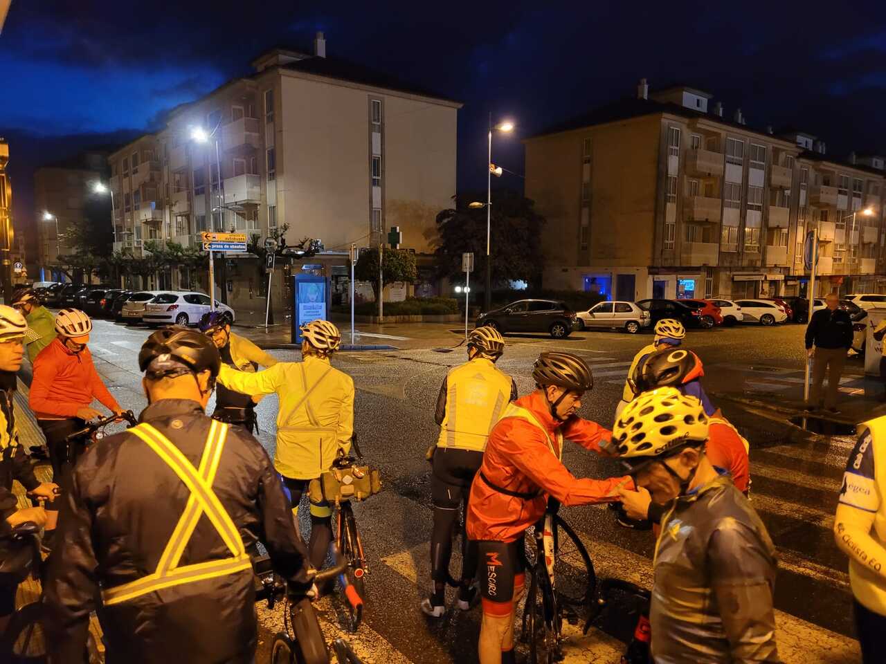 Everybody getting ready to start the Brevet