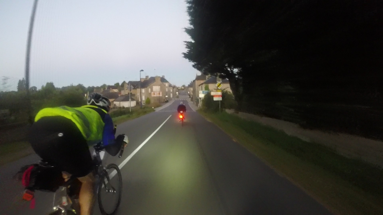 Arriving in Le Loroux with the first rays of light