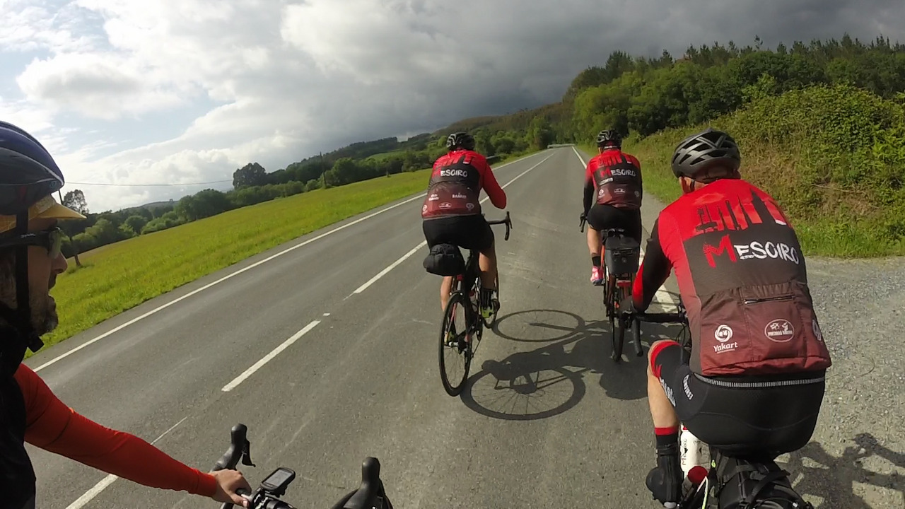 Dani, Edgar and Jose, pulling the group on our way to Curtis, dark clouds covering the sky