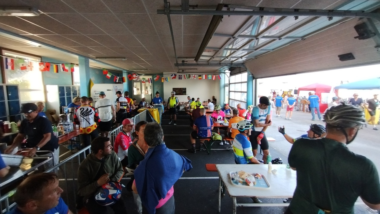 The small cafeteria, where we could get quite the variety of food and drinks, from another perspective