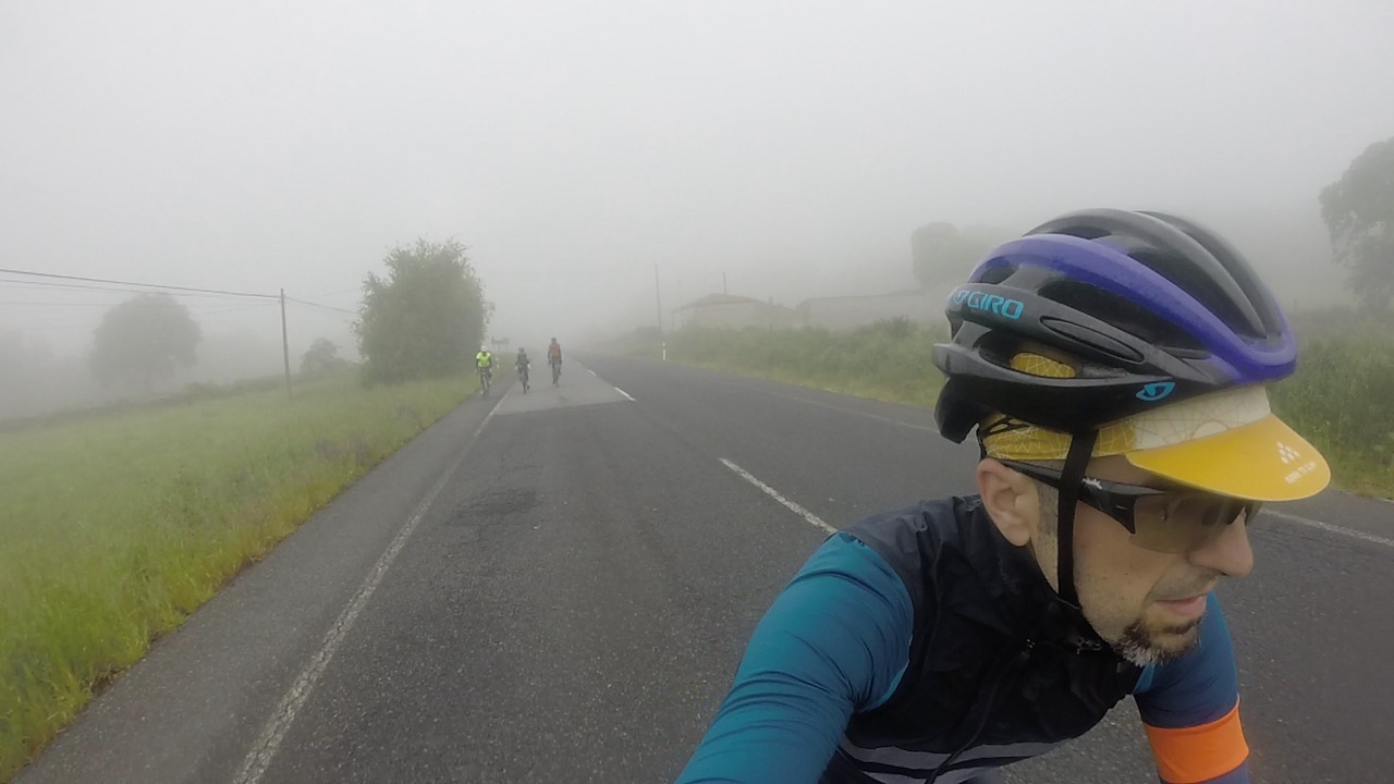 Valentin, Estefania and Roberto, riding behind me, barely visible due to the fog