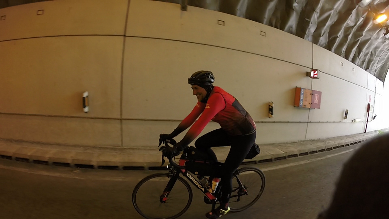 Dani, at the start of the tunnel, showing a big smile